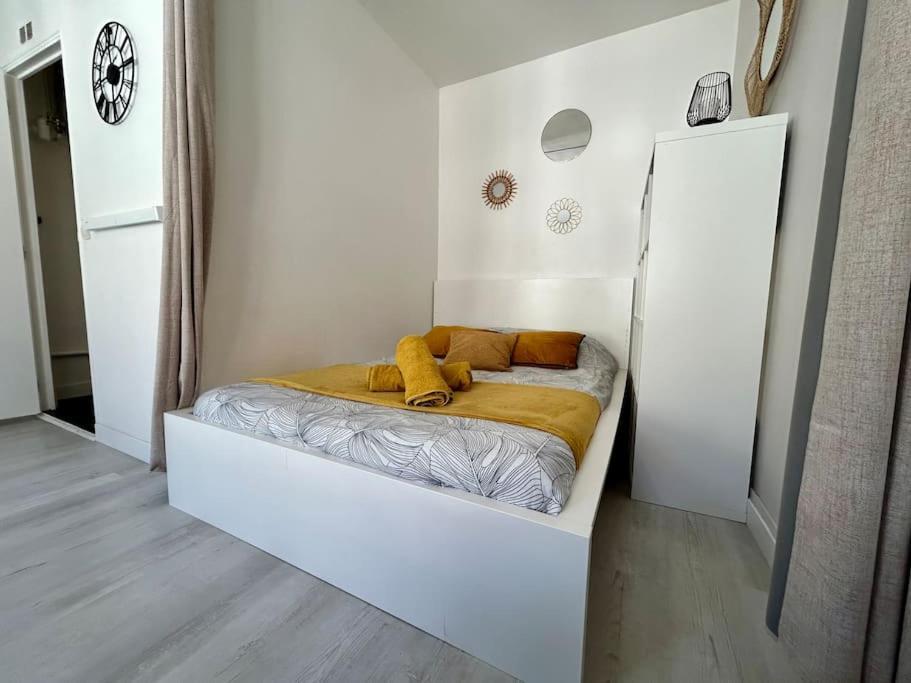 Apartment Proche Seine - - 2 Pers Montereau-Fault-Yonne